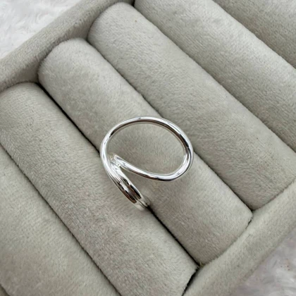 انگشتر طرح امضا