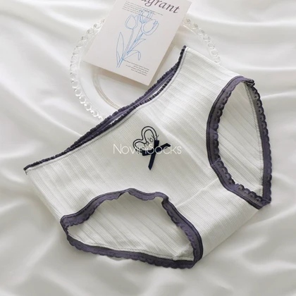 پک 12 عددی شورت نخی سورمه ای طرح قلب و پاپیون( سایز XL)