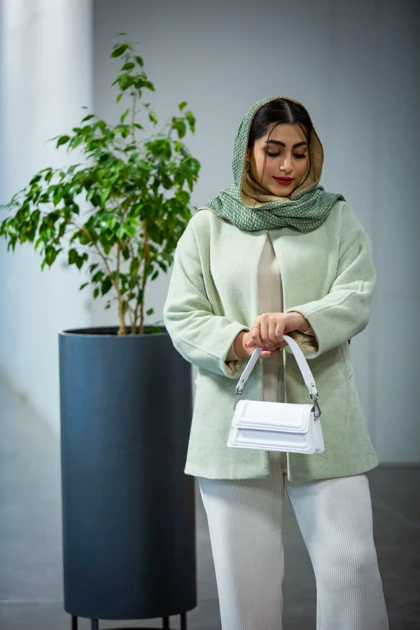 کت کجراه لمه مانلی