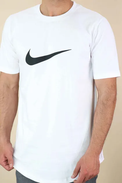 تیشرت آستین کوتاه NIKE