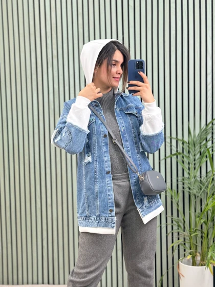 مانتوجین کلاهدار ترکیبی