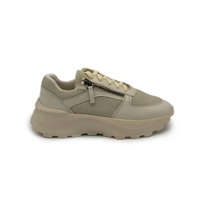 کفش راحتی زنانه مدل Stradivarius Sneakers - SKCr91