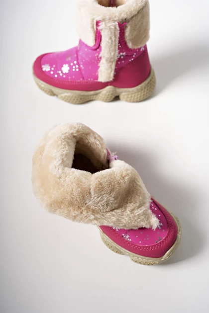 بوت و نیم بوت بچگانه ریکن riccon