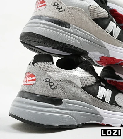 کفش کتانی بزرگ پا طوسی مشکی NEW BALANCE 993