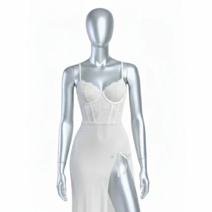 لباس خواب بلند فنردار گیپور و تور سفید لاوین 4235