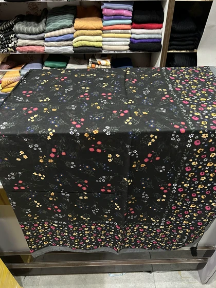 روسری گل ریز مشکی
