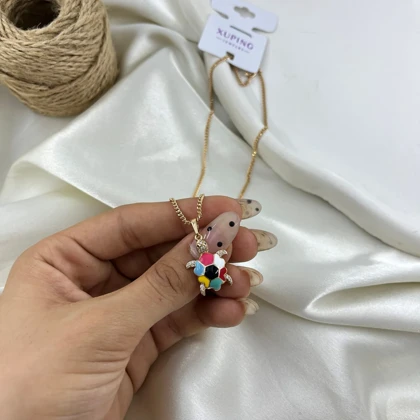 گردنبند زنانه ژوپینگ مدل آرامیس طرح لاکپشت رنگی نگین‌دار