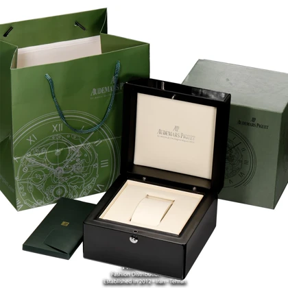 جعبه اورجینال‌ای پی Audemars Piguet box 01