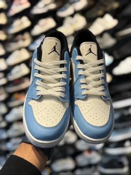 کتانی جردن وان مردانه سفیدآبی