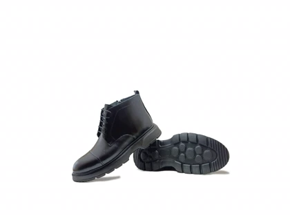 نیم بوت مردانه بندی بغل زیپ‌دار چرم طبیعیsi168