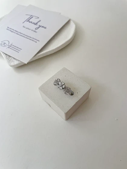 انگشتر شکوفه