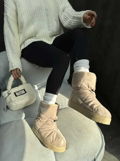 نیم بوت کاپشنی PRADA