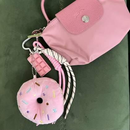 چارم بگ دونات