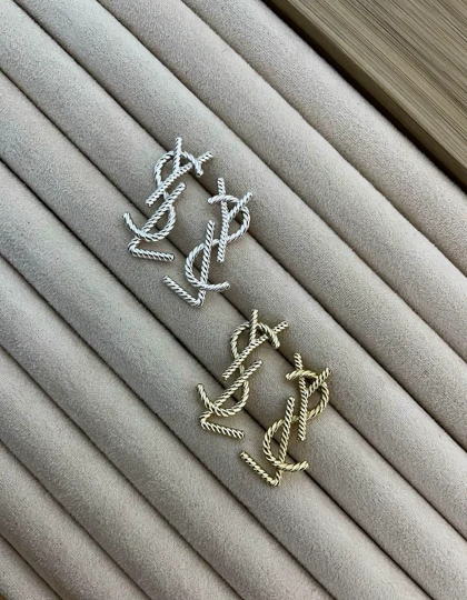 گوشواره YSL