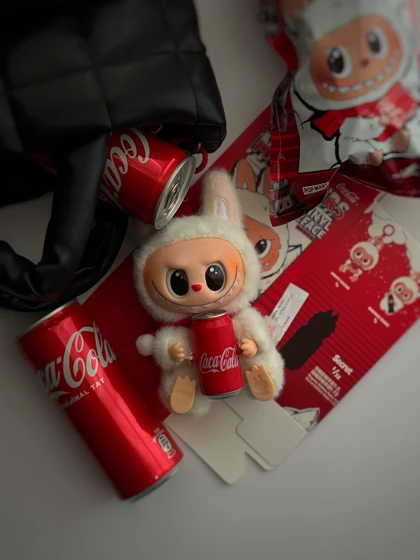 Labubu Coca Cola