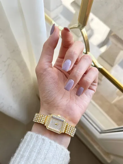 ساعت زنانه نگین‌دار