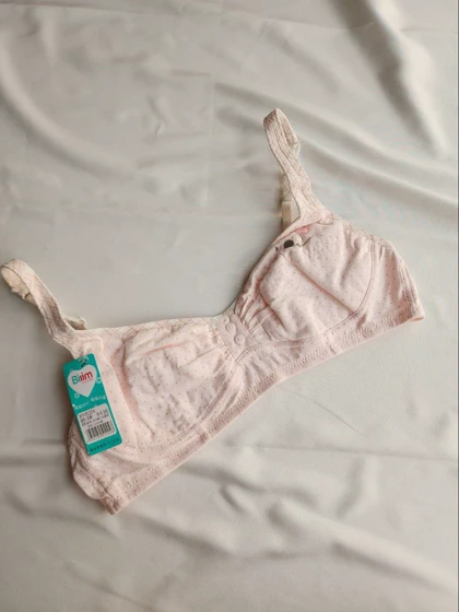 سوتین دخترانه نخی ابرنازک بدون فنر کد: 12044