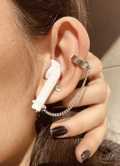 آویز نگهدارنده ایرپاد استیل بدون نیاز به سوراخ گوش