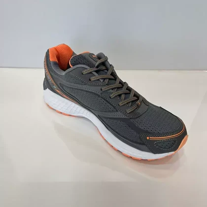 کفش راحتی مردانه بروکس مدل گاست Ghost طوسی تیره