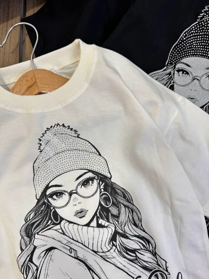 تیشرت کلاه نگینی