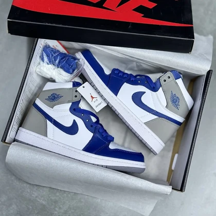 کفش نایک ایر جردن وان ساق‌دار آبی طوسی Nike Air Jordan 1 High Blue Grey