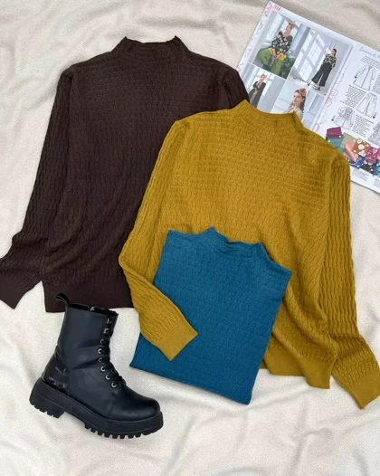 پلیور بافت یقه ایستاده طرح برجسته کد 5506