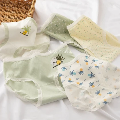 شورت طرح آناناس (سایز L)