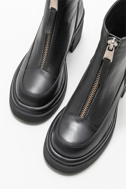 بوت و نیم بوت زنانه اله elle