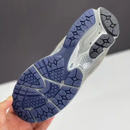 کفش نیوبالانس 2002R طوسی New Balance 2002R Gray