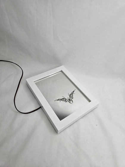 آینه های چراغدار