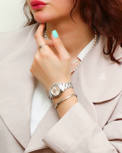 ساعت مچی زنانه دنیل کلین daniel klein اورجینال مدل DK-1-13758-3