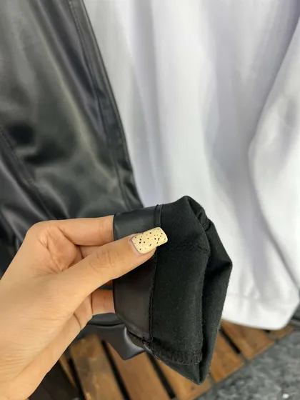 شلوار زنانه چرم اسکینی دکمه پرسی