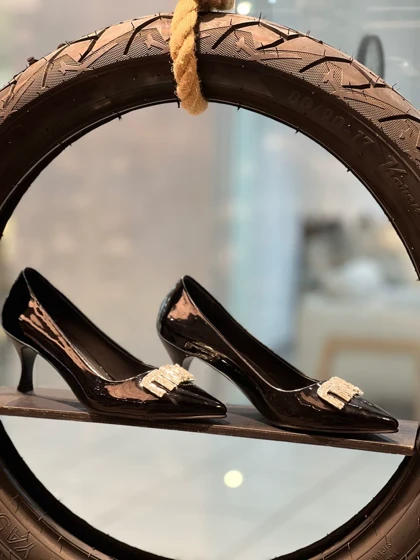 کفش مجلسی میو