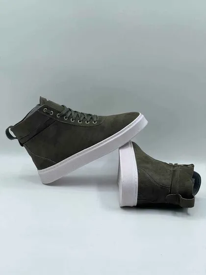 کتانی نیم ساق جیر PULL AND BEAR