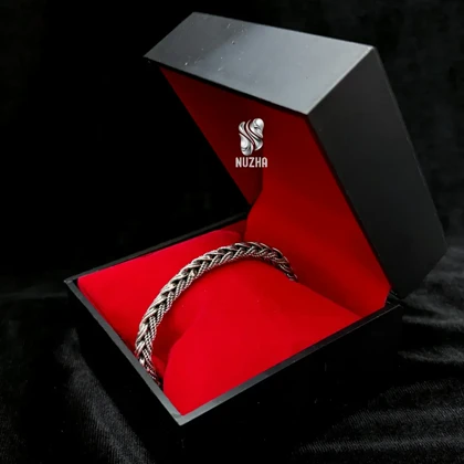 دستبندنقره مردانه سیاه قلم کدdm1011