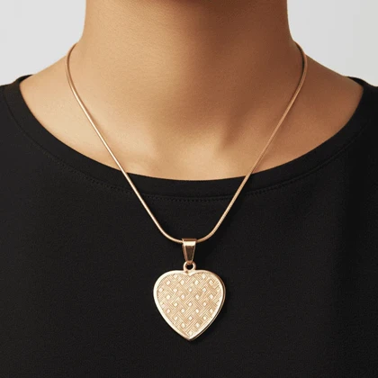 گردنبند زنانه طرح قلبی