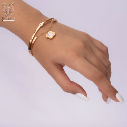 بنگل ون کلیف استیل بولگاری