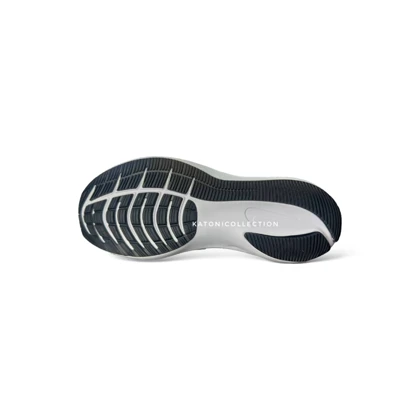 کتانی نایک ایر زوم گاید 10 Nike Air Zoom Guide