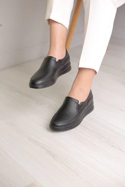 کفش طبی زنانه پانی