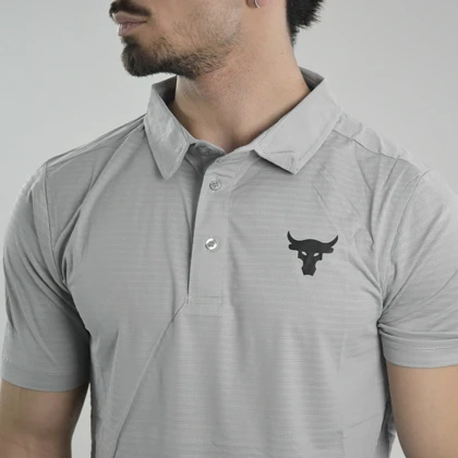 پولوشرت ورزشی مردانه آندر آرمور مدل Heat Gear-399 طوسی روشن