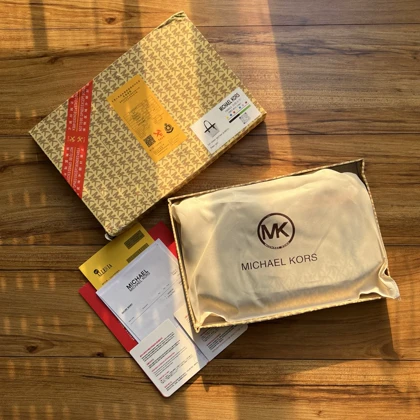 توت بگ XS مایکل کورس Michael Kors مدل Jet Set Travel