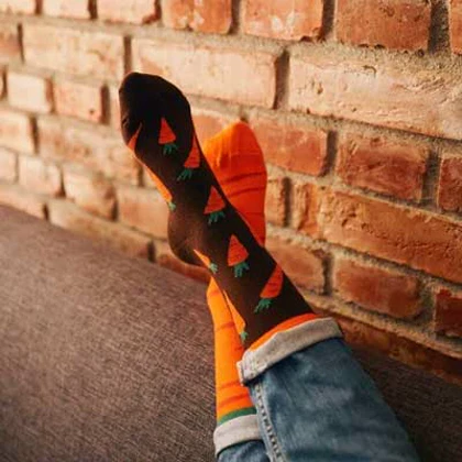 جوراب لنگه به لنگه هویجی