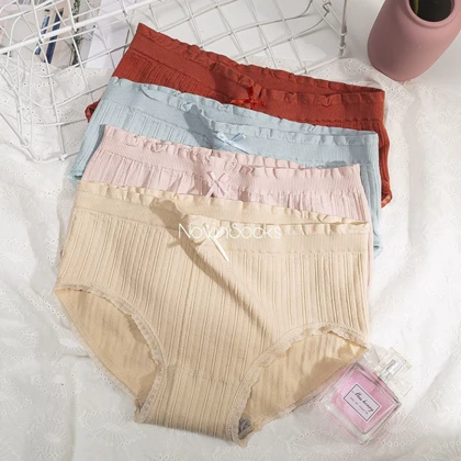 شورت های استوک سایز S ( محصول کاملا سالم است-طرح رندوم ارسال می شود)