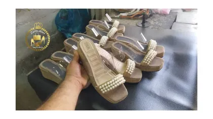 صندل کنفی لژدار طبی طلقی مرواریدی زنانه