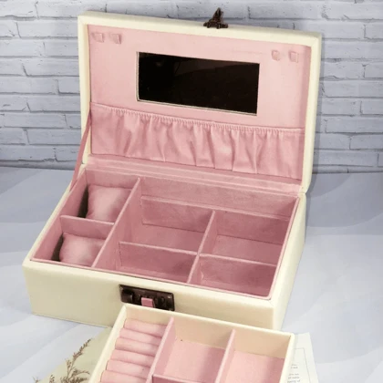 جعبه جواهرات مدل رمز دار کد G_Lnd_103