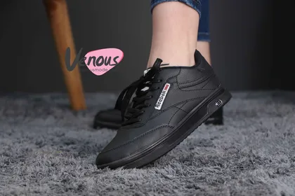 کتانی مشکی REEBOK