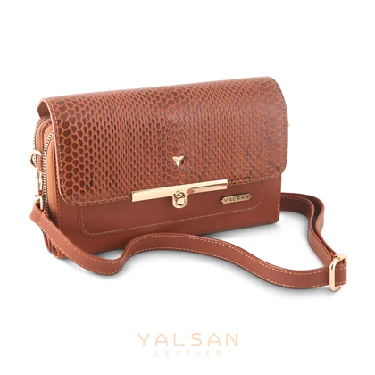 کیف دوشی زنانه چرم یلسان مدل لیندا کد106-MRV
