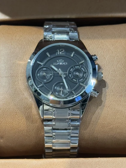 ساعت الگانس مردانه نقره ای صفحه مشکی