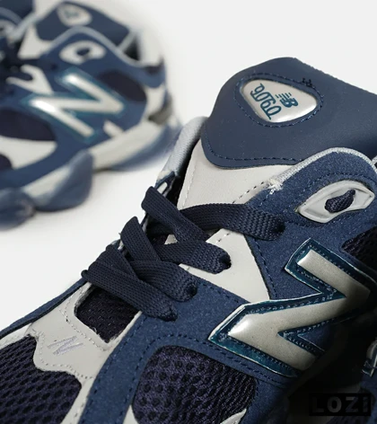 کفش کتانی مردانه سرمه ای سفید NEW BALANCE 9060