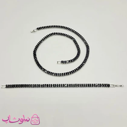 نیم ست زنانه تنیسی مدل نقره ای با نگینهای مشکی باگتی کد 400